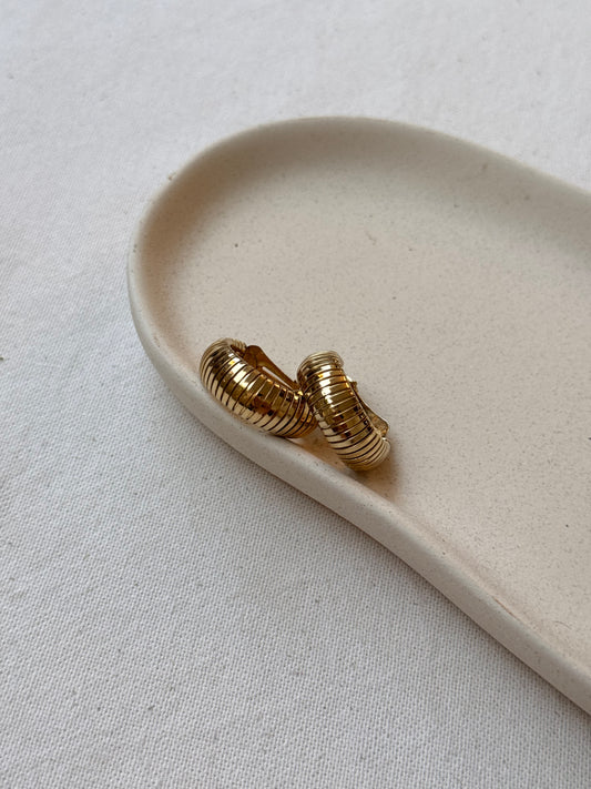 Boucles d’oreilles vintage - Créoles striées dorées