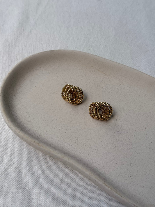 Boucles d'oreilles Trifari vintage - Motif entrelacé doré