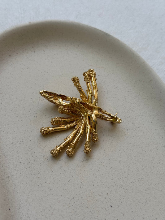 Broche vintage - Fleur dorée