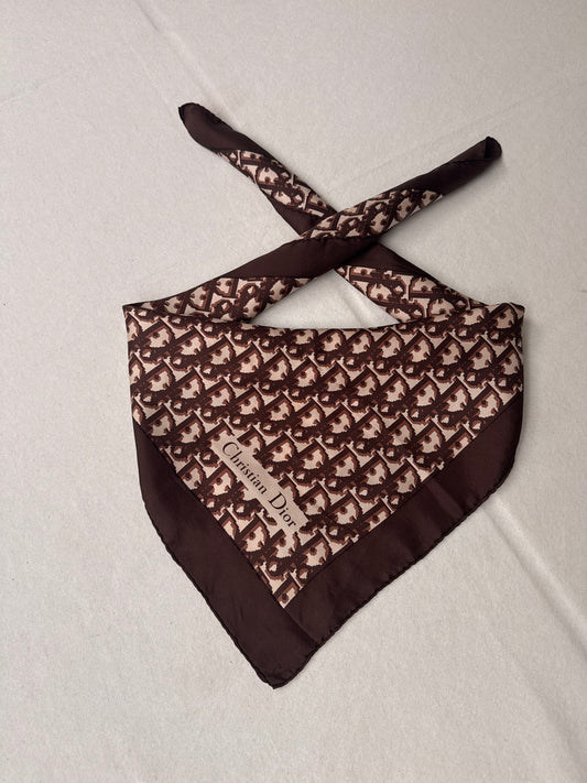 Foulard Christian Dior – Modèle monogramme marron