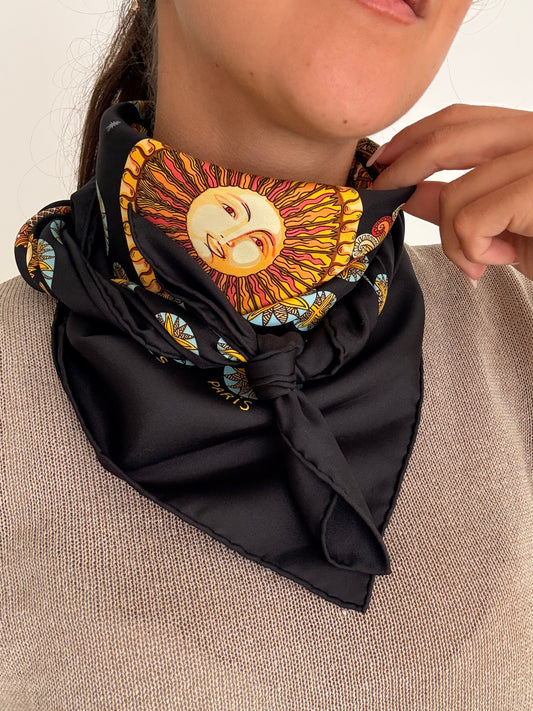 Foulard Hermès – Modèle Le Roy Soleil