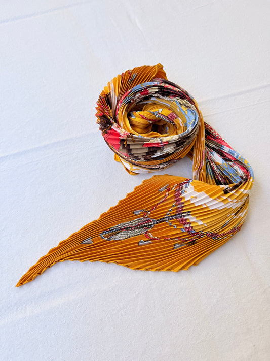 Foulard Hermès plissé – Modèle Perles du Kenya
