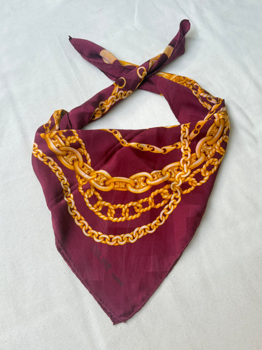 Foulard Céline – Modèle bordeaux et chaînes