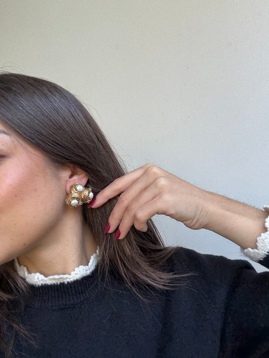 Boucles d’oreilles vintage - Résine dorée et perles