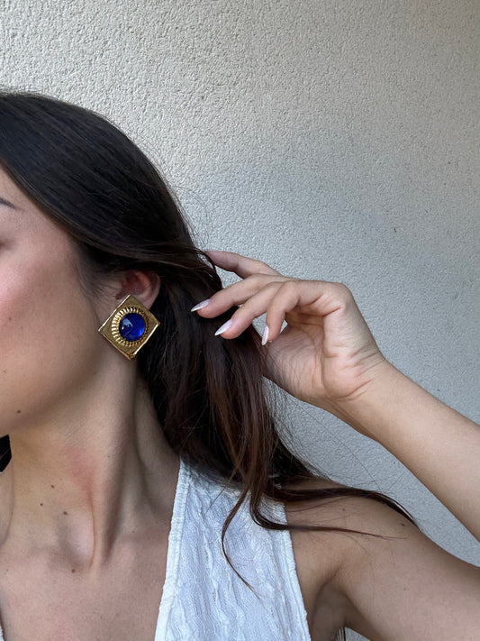 Boucles d’oreilles vintage - Carrées dorées et cabochons bleu