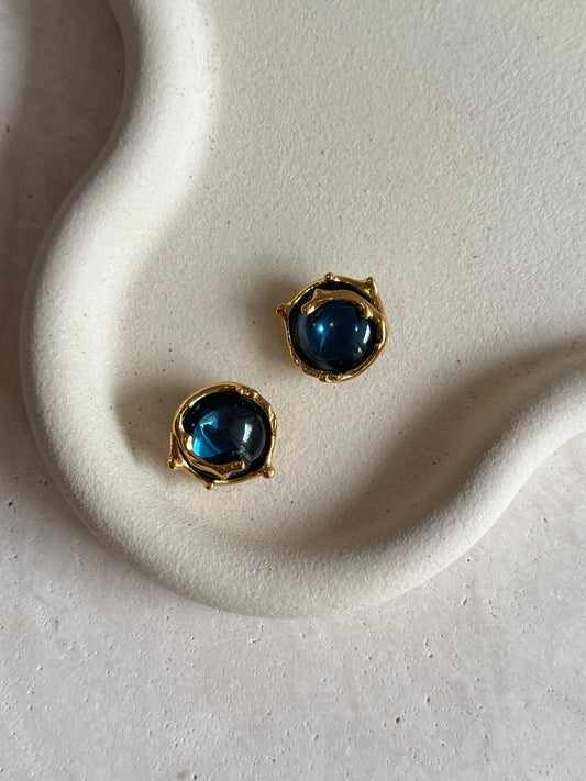 Boucles d’oreilles YSL vintage - Cabochons bleus résine
