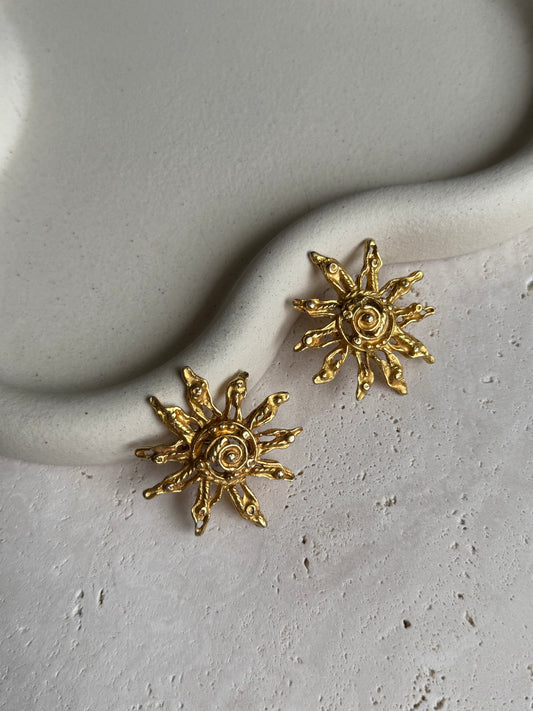 Boucles d'oreilles Christian Lacroix - Grand soleils dorés