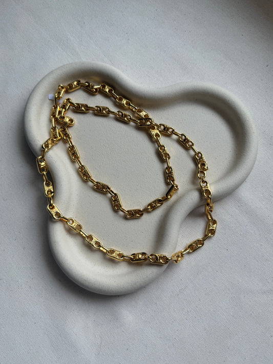 Sautoir Céline vintage – maillons triomphe dorés