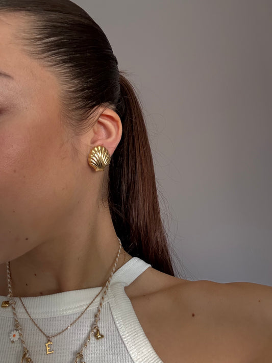 Boucles d’oreilles vintage coquillages dorés