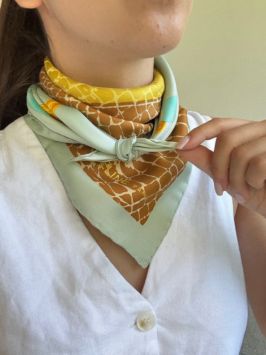 Foulard Céline – Modèle étriers et serpent