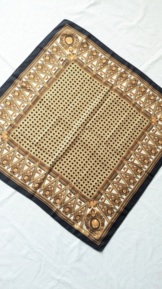 Foulard Christian Dior – Modèle noir doré cannage