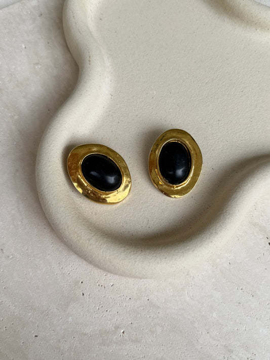 Boucles d’oreilles Édouard Rambaud vintage - Ovales dorées et cabochon bois noir