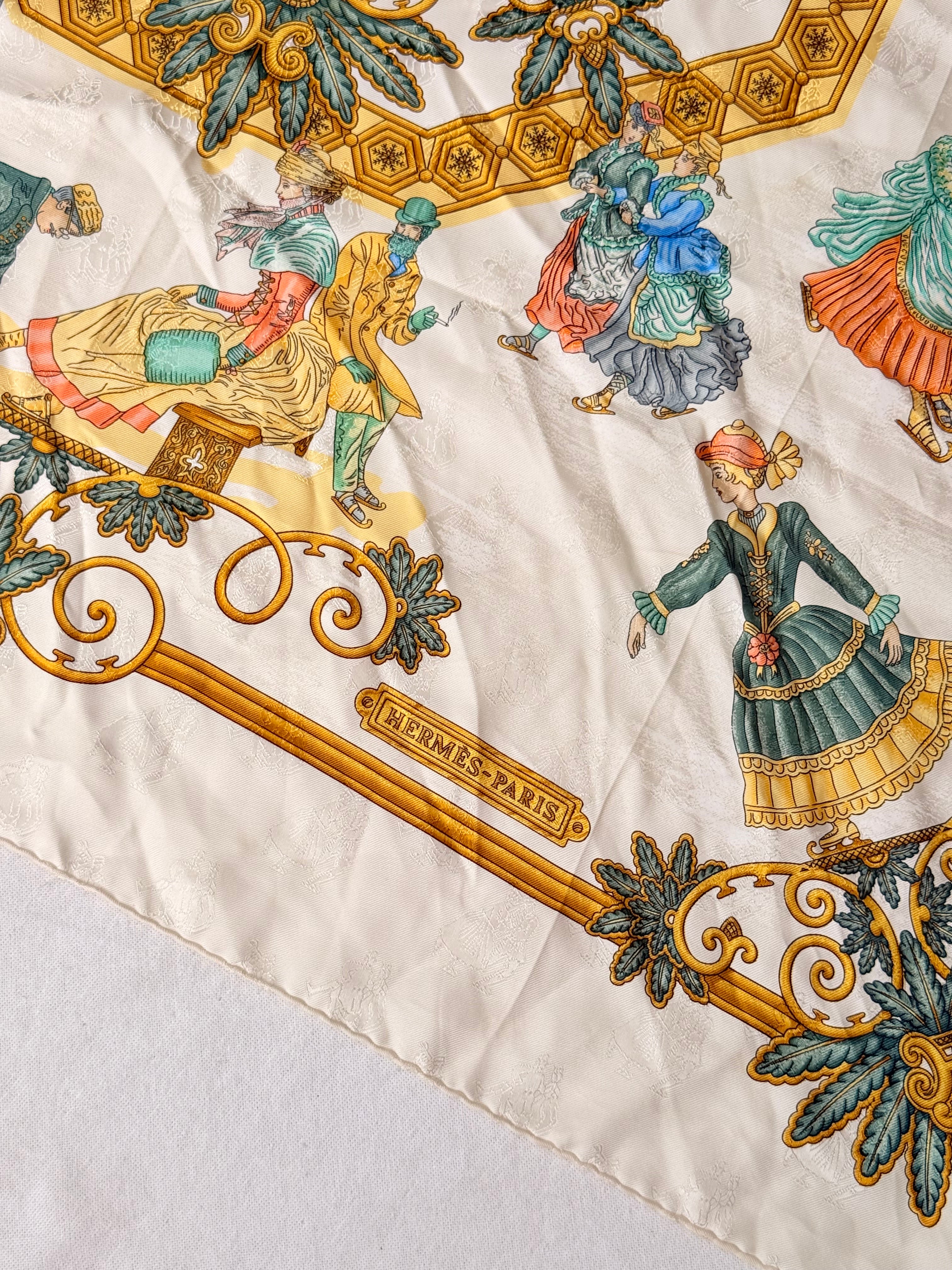 Foulard Hermès – Modèle Joies d'hiver