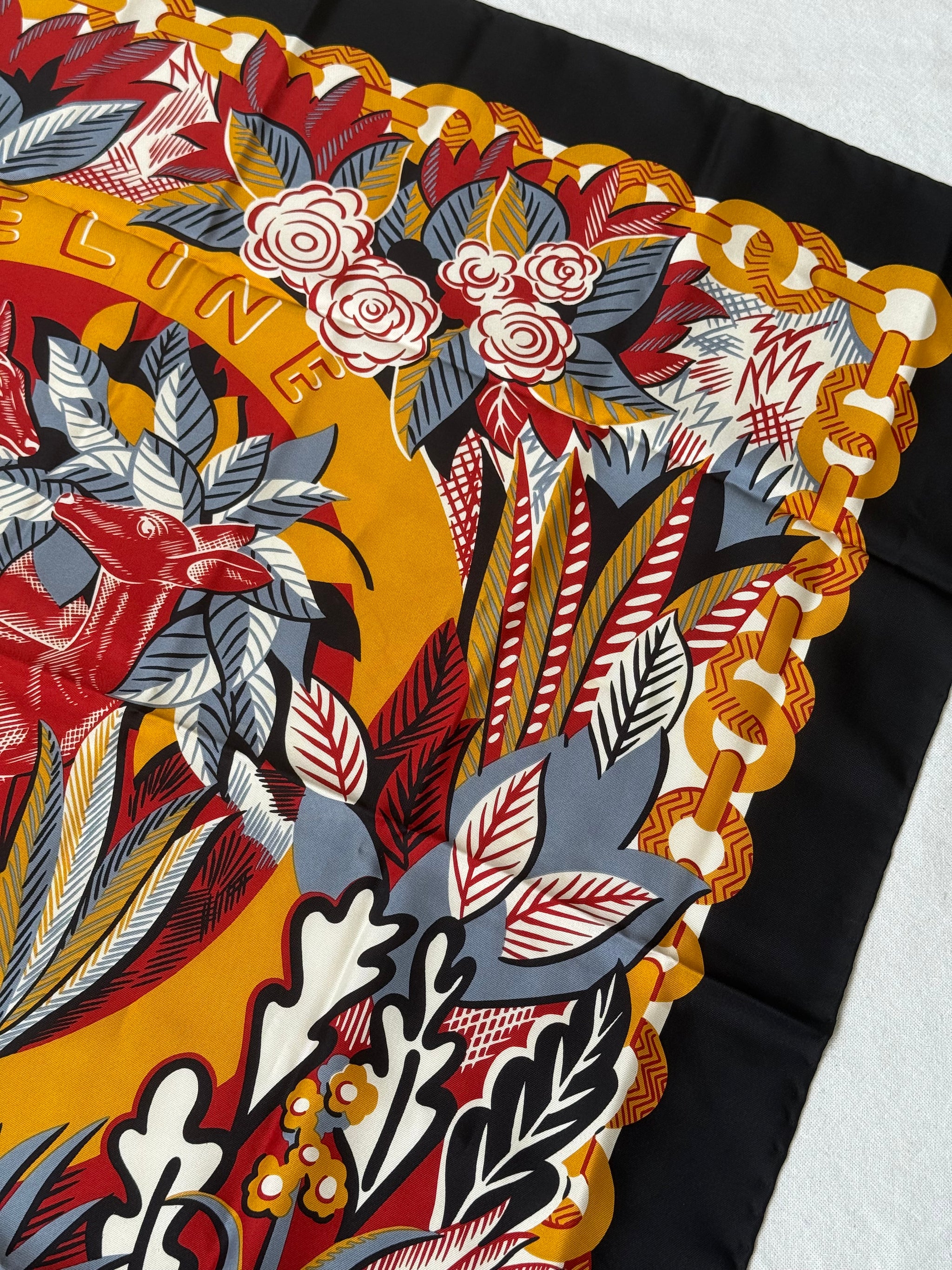 Foulard Céline – Motifs feuillages