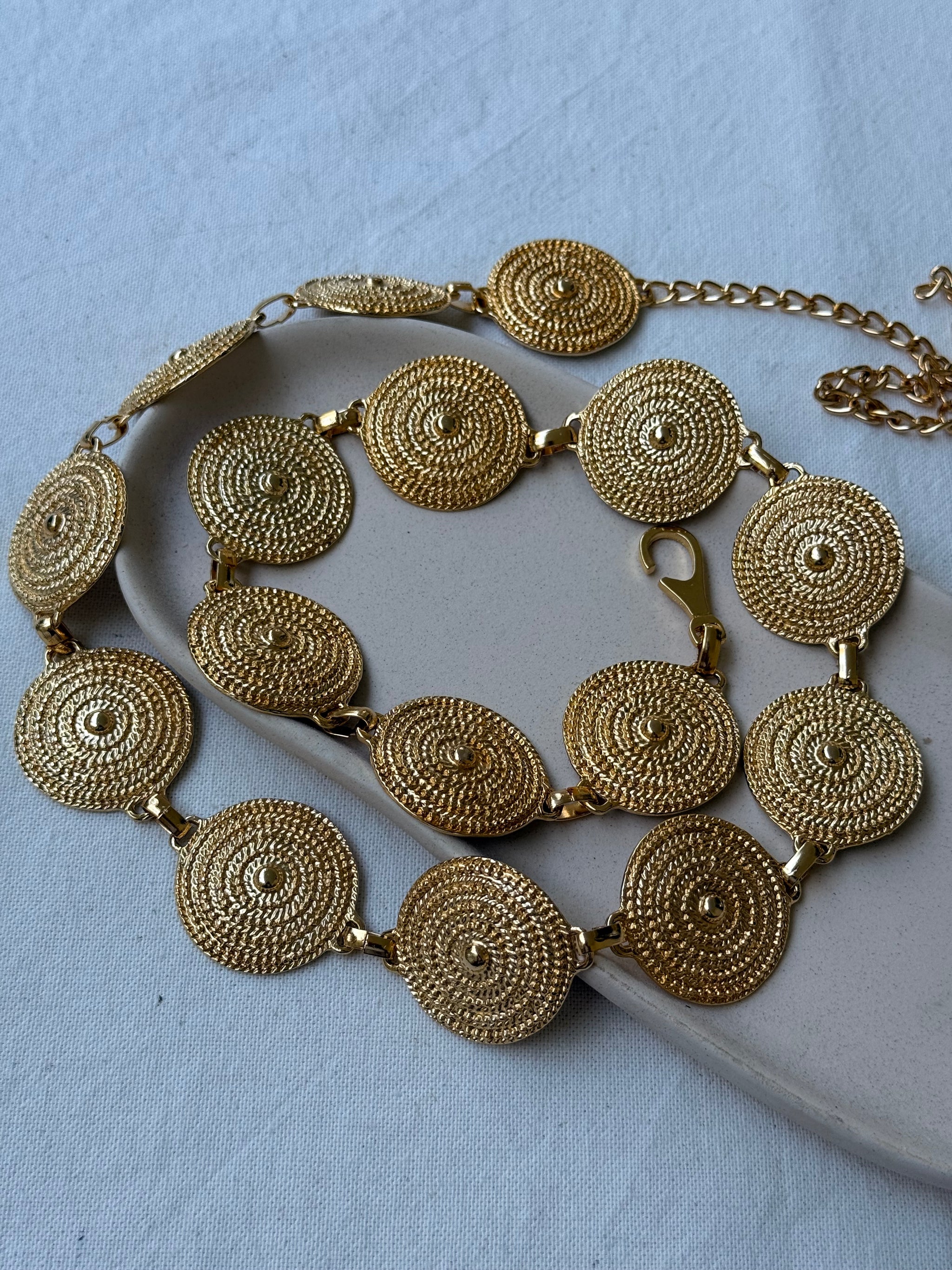 Ceinture vintage - Médaillons circulaires dorés