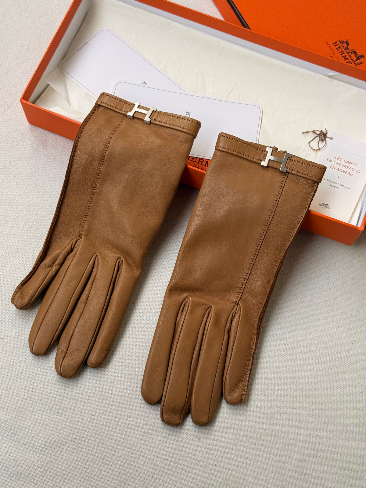 Gants Hermès vintage - Boucle H et cuir camel