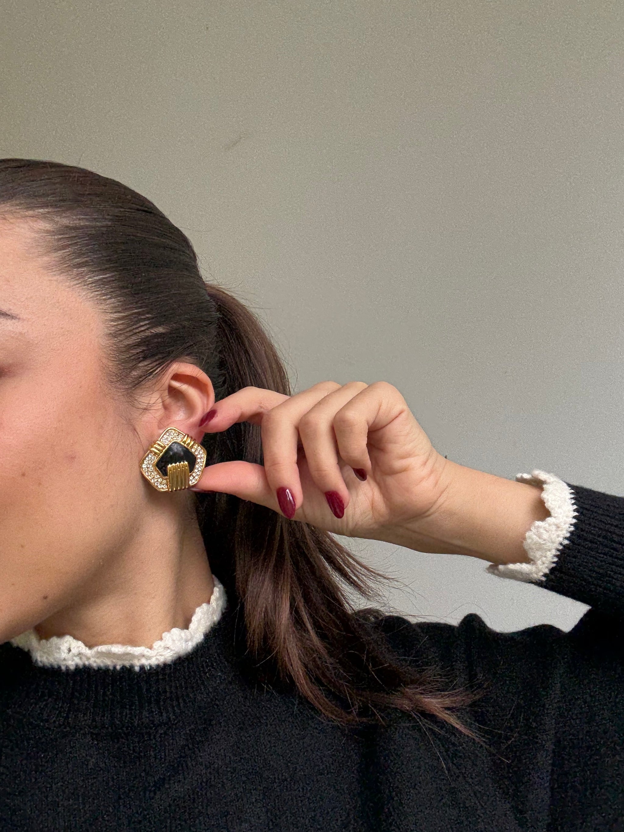 Boucles d’oreilles vintage - Forme géométique émaillées noires