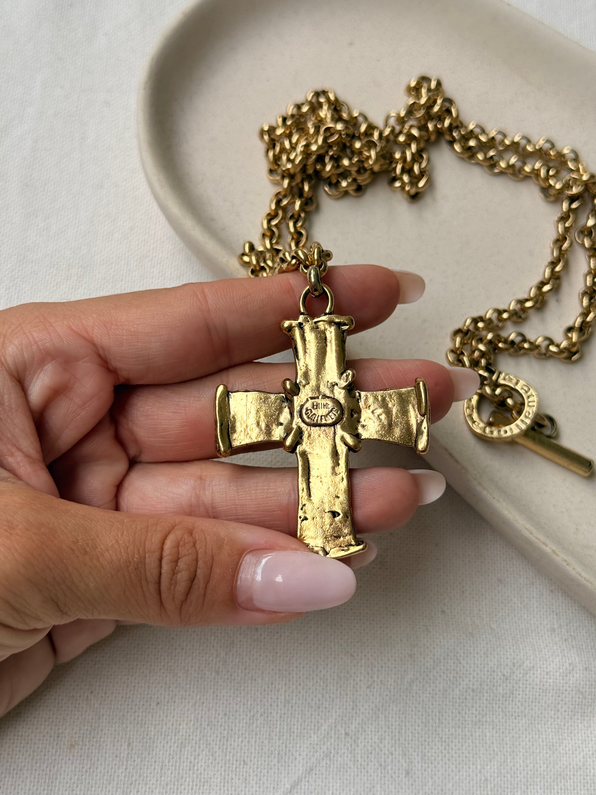 Collier Entre Guillemets vintage - Sautoir pendentif croix