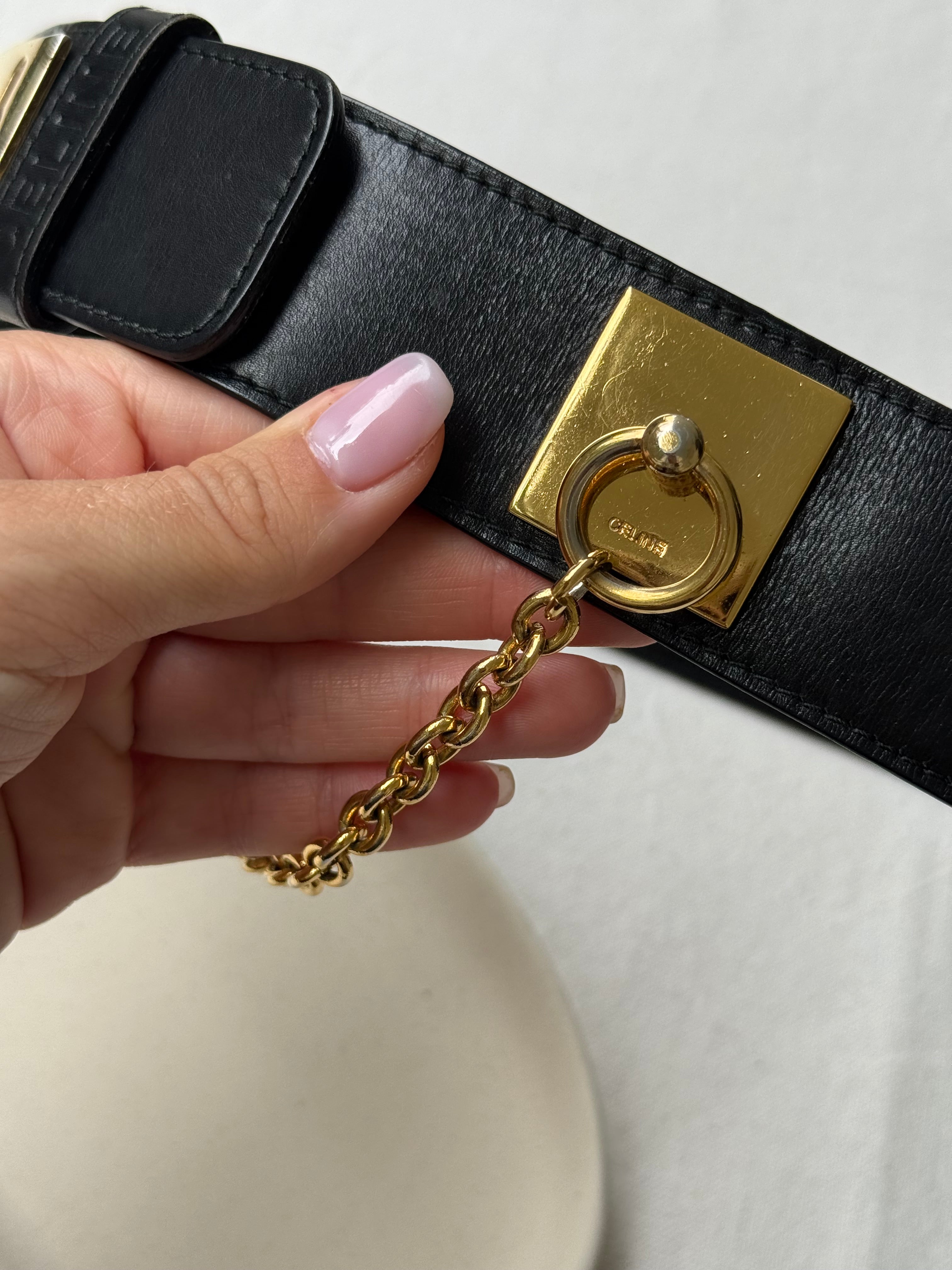 Ceinture Céline vintage - Cuir noir et chaîne dorée