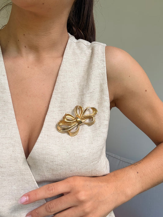 Broche vintage - Noeud doré sculptural