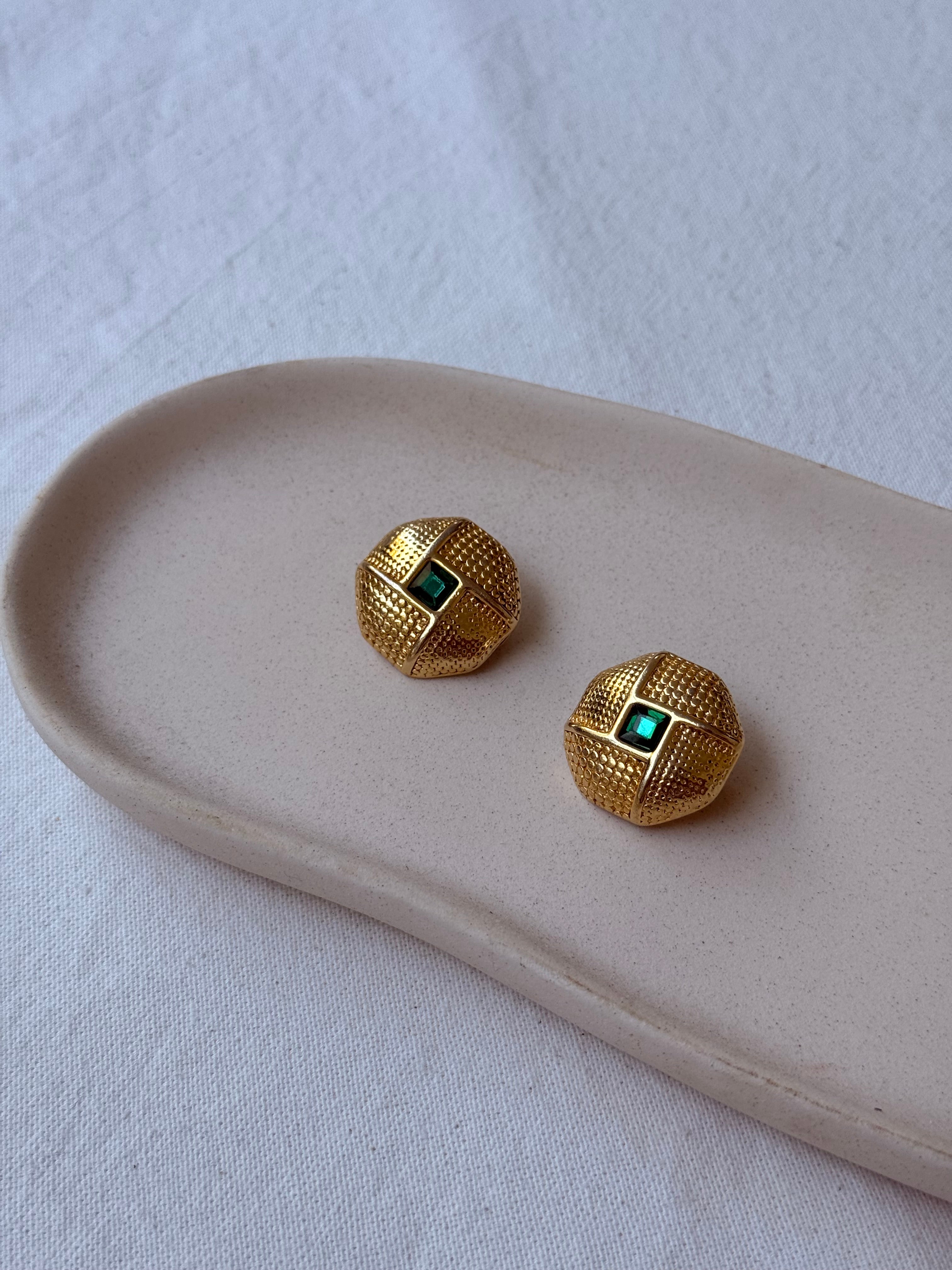 Boucles d’oreilles vintage - Dorées et strass vert émeraude