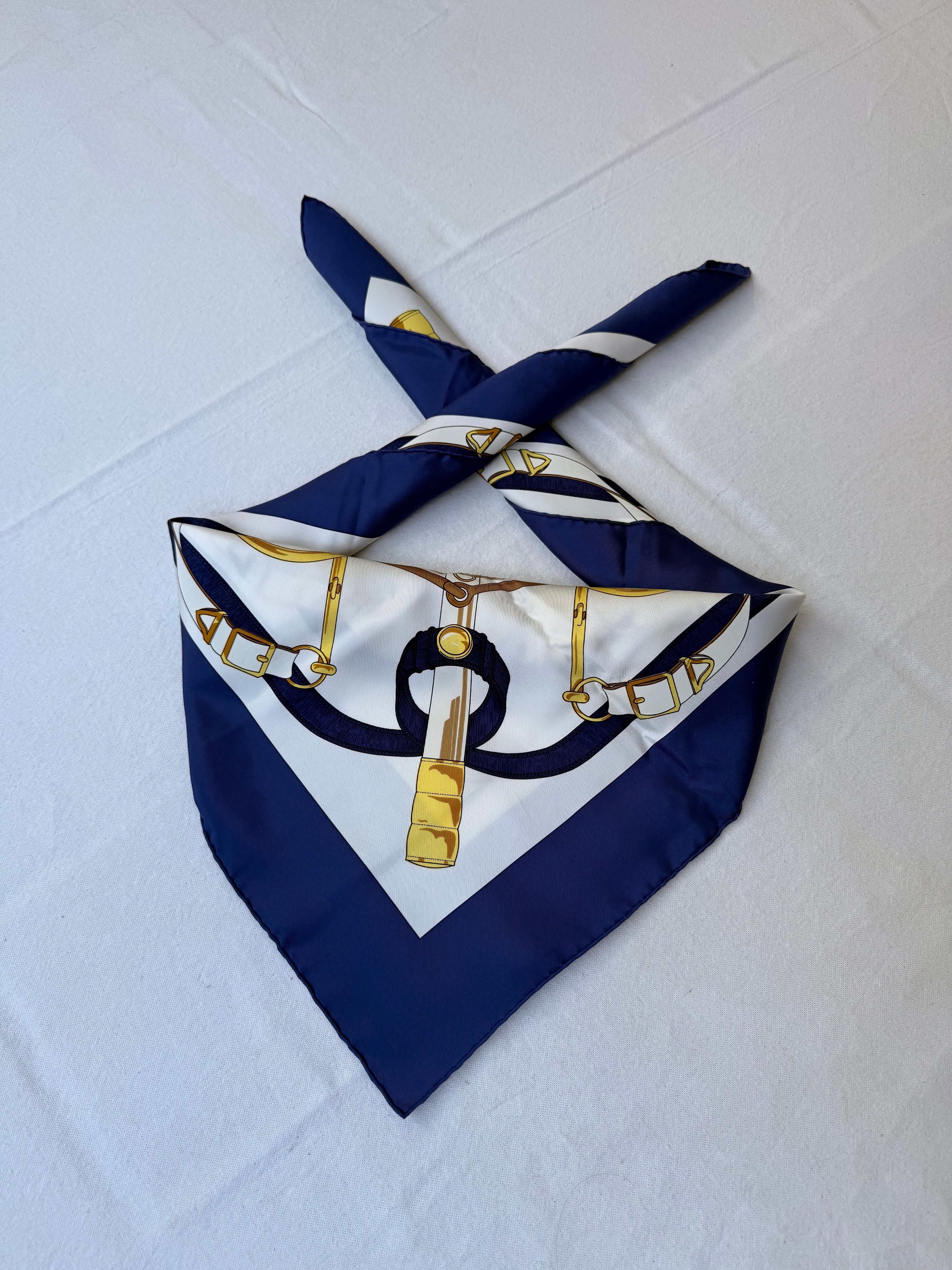 Foulard Hermès – Modèle Éperon d’Or