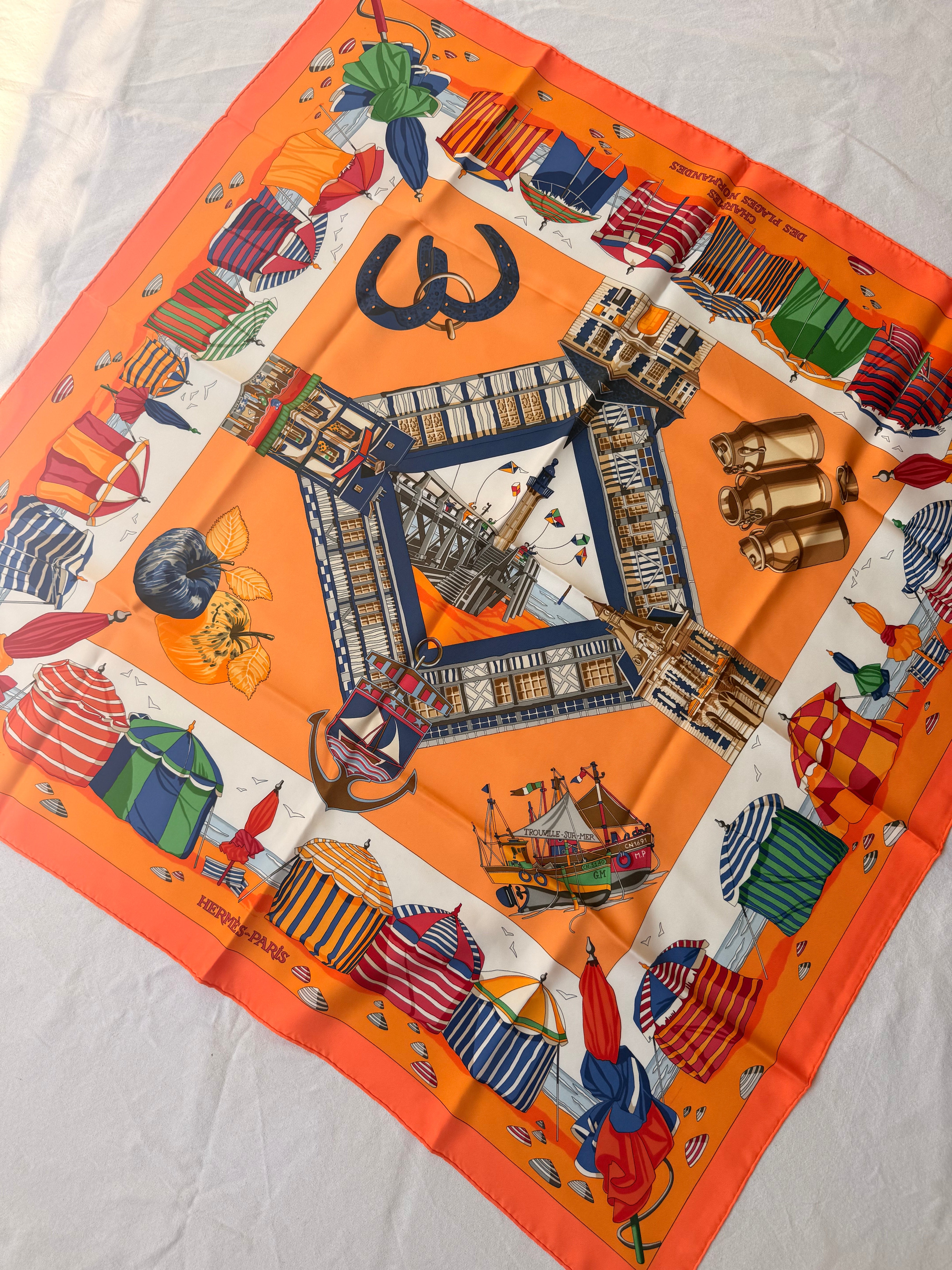Foulard Hermès – Modèle Charmes des Plages Normandes