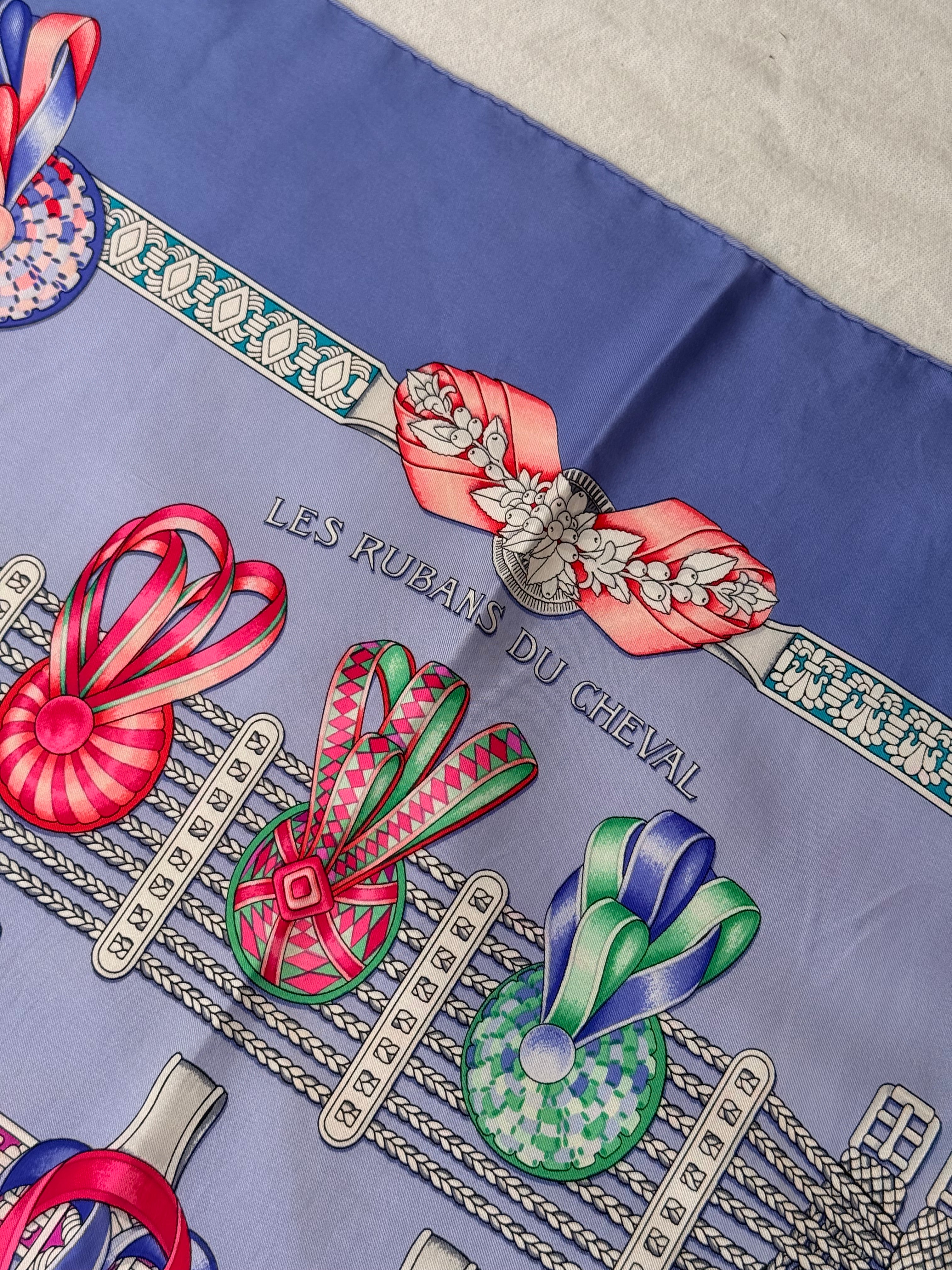 Foulard Hermès – Modèle Les Rubans Du Cheval