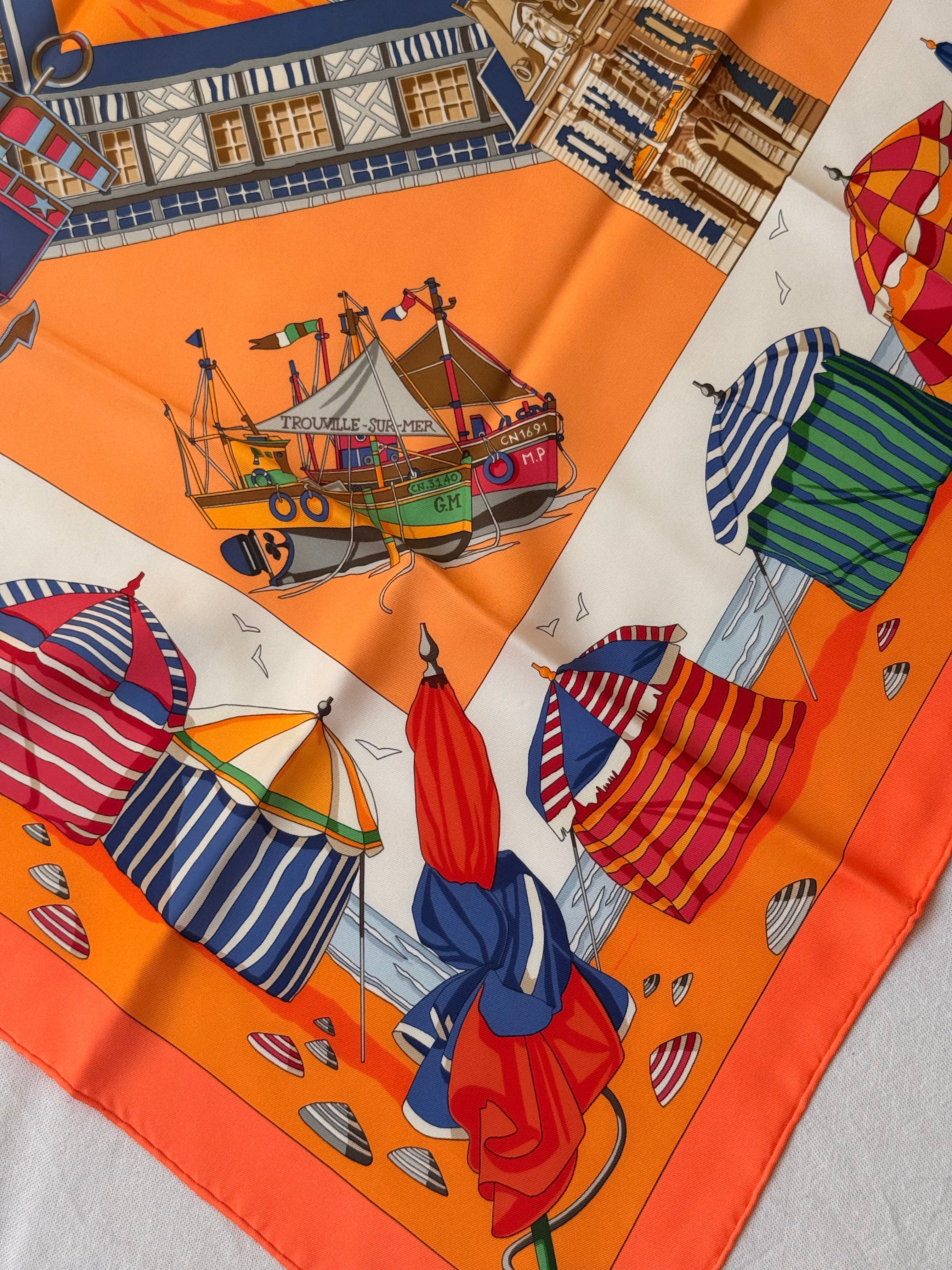 Foulard Hermès – Modèle Charmes des Plages Normandes