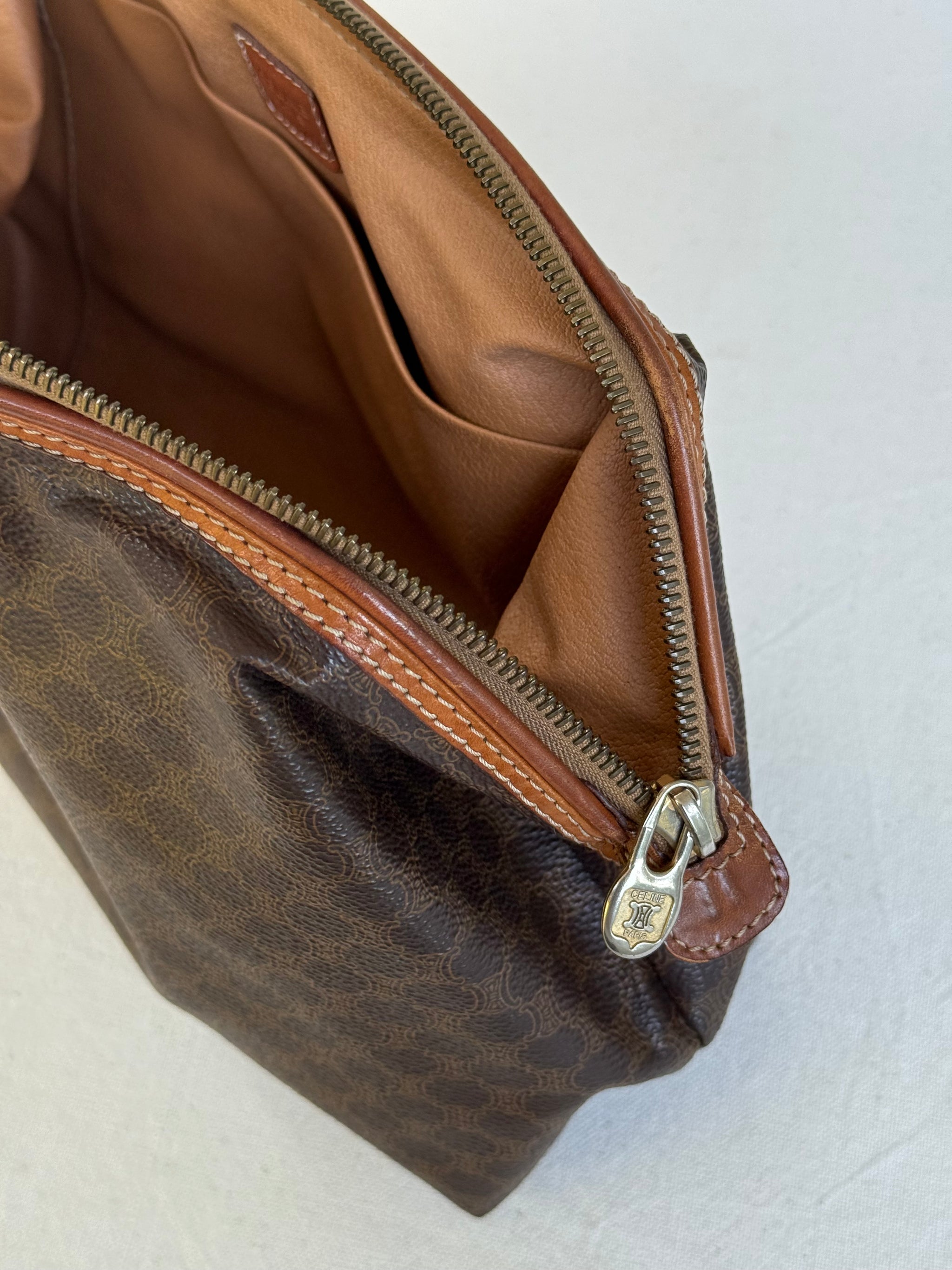 Trousse Céline vintage - Toile triomphe et cuir cognac