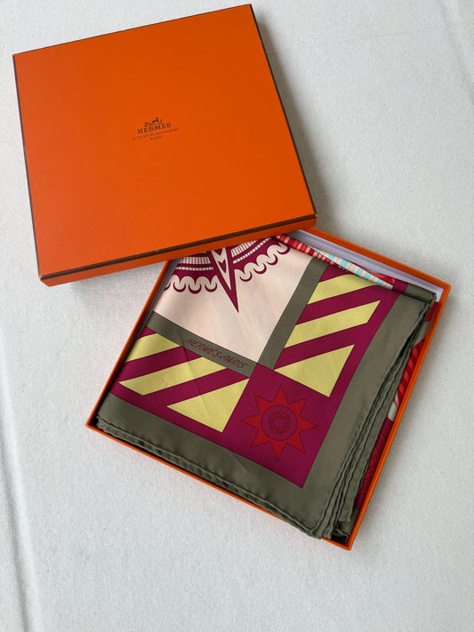 Hermès Scarf – Géométrie Crétoise Design
