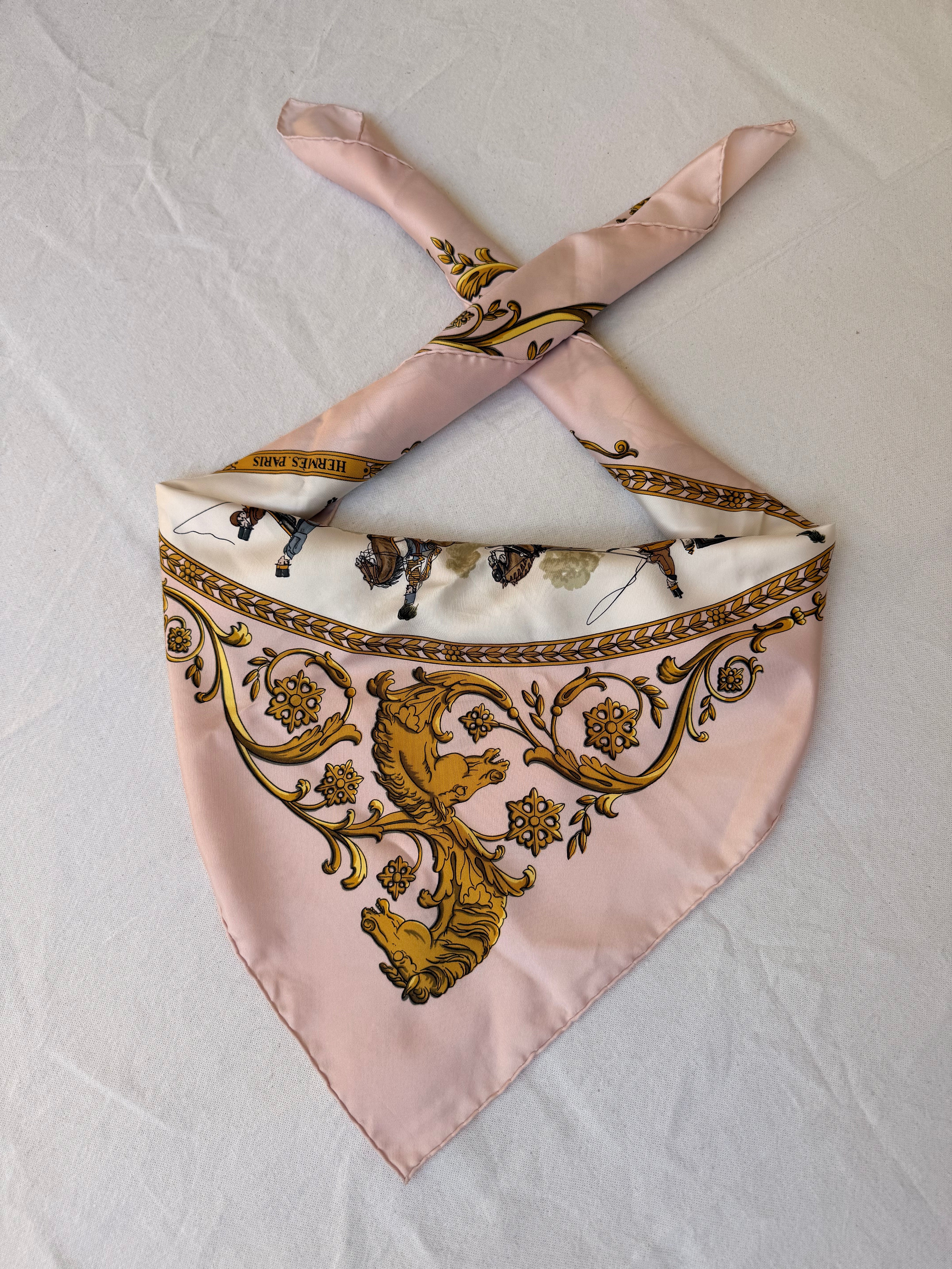 Foulard Hermès – Modèle Promenade de Longchamps