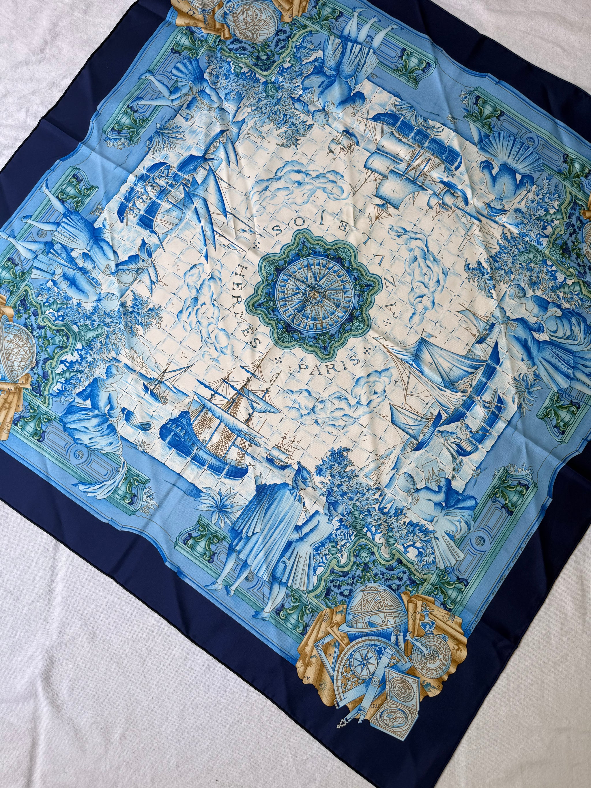 Foulard Hermès – Modèle Azulejos