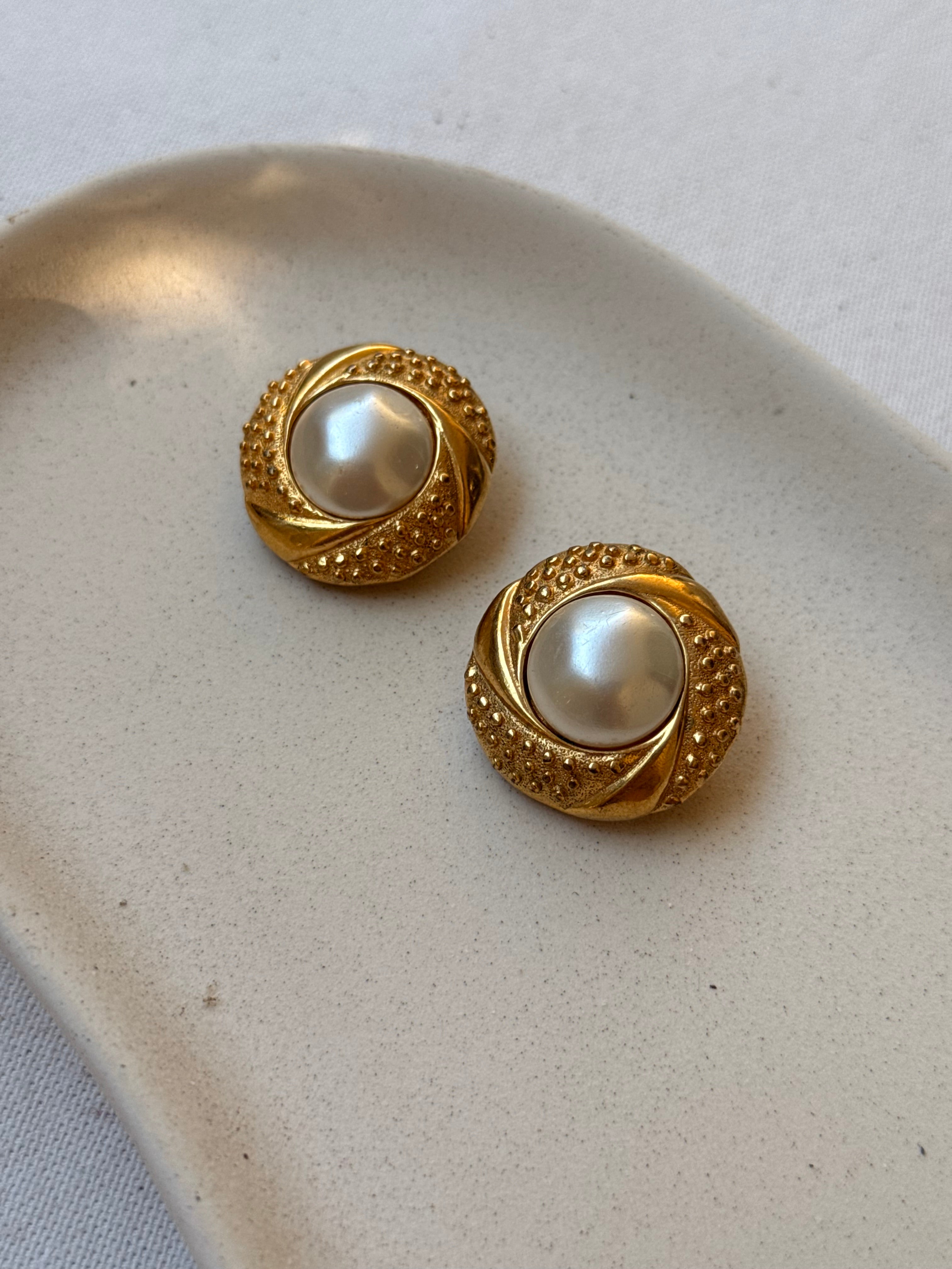 Boucles d’oreilles Agatha vintage - Rondes dorées et perles