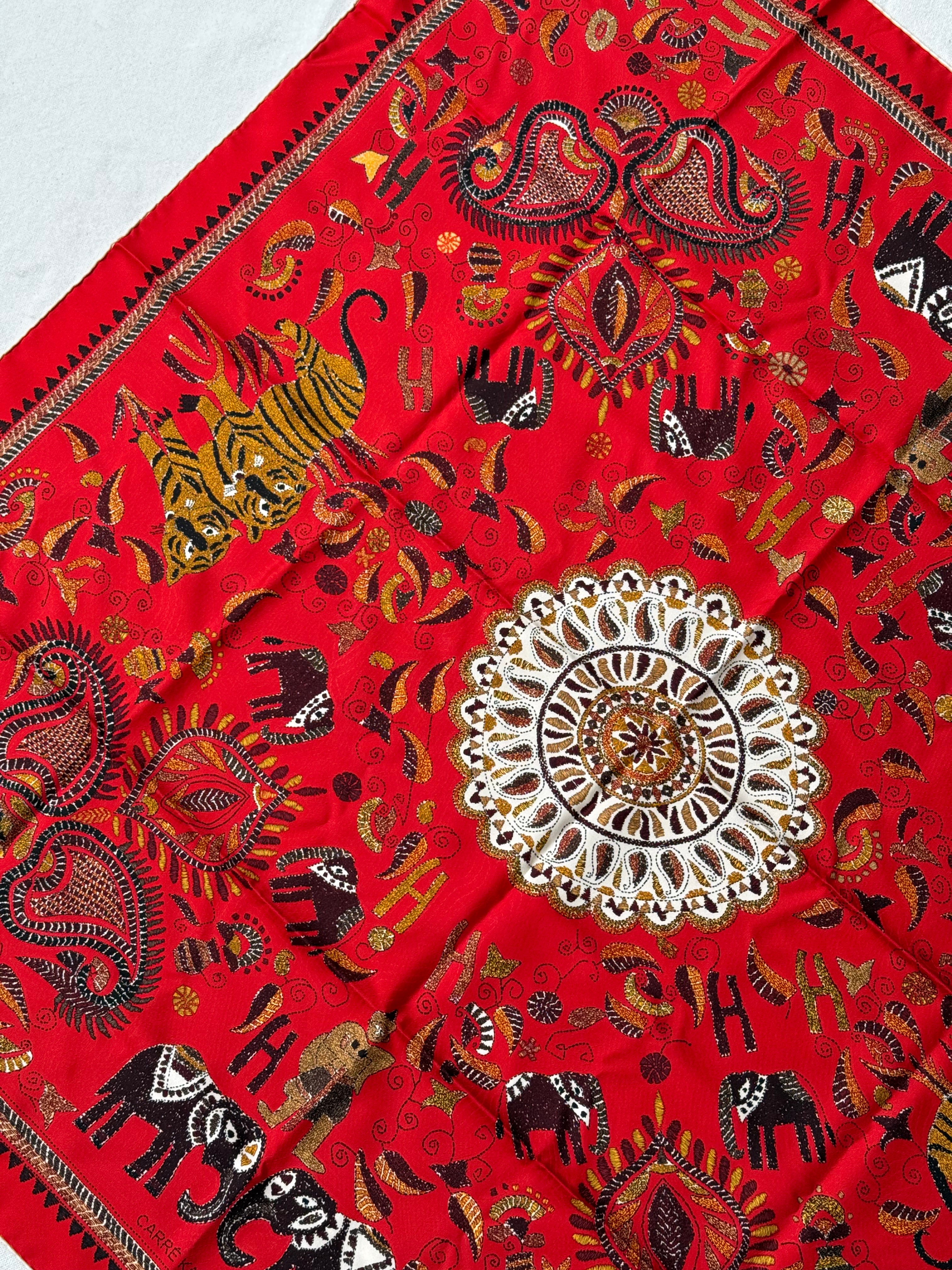 Foulard Hermès – Modèle Carré Kantha (rare)