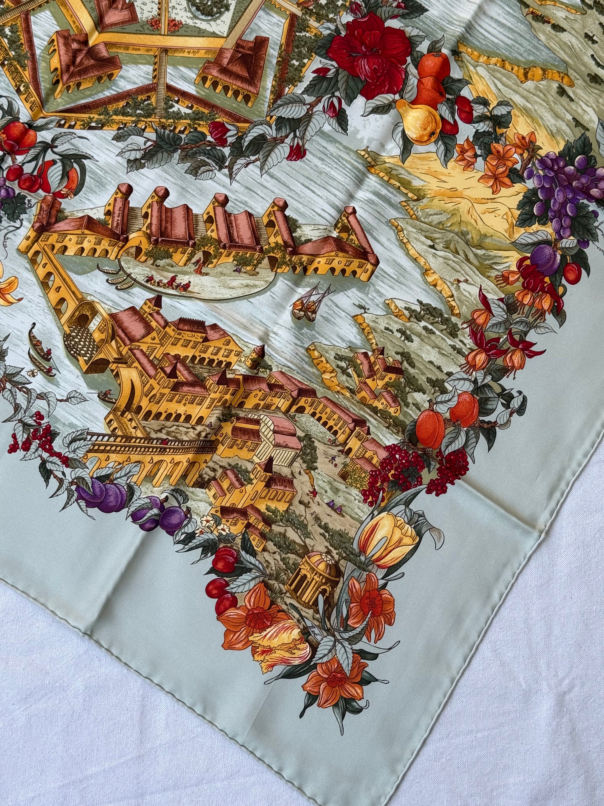 Foulard Hermès – Modèle Au pays de Cocagne