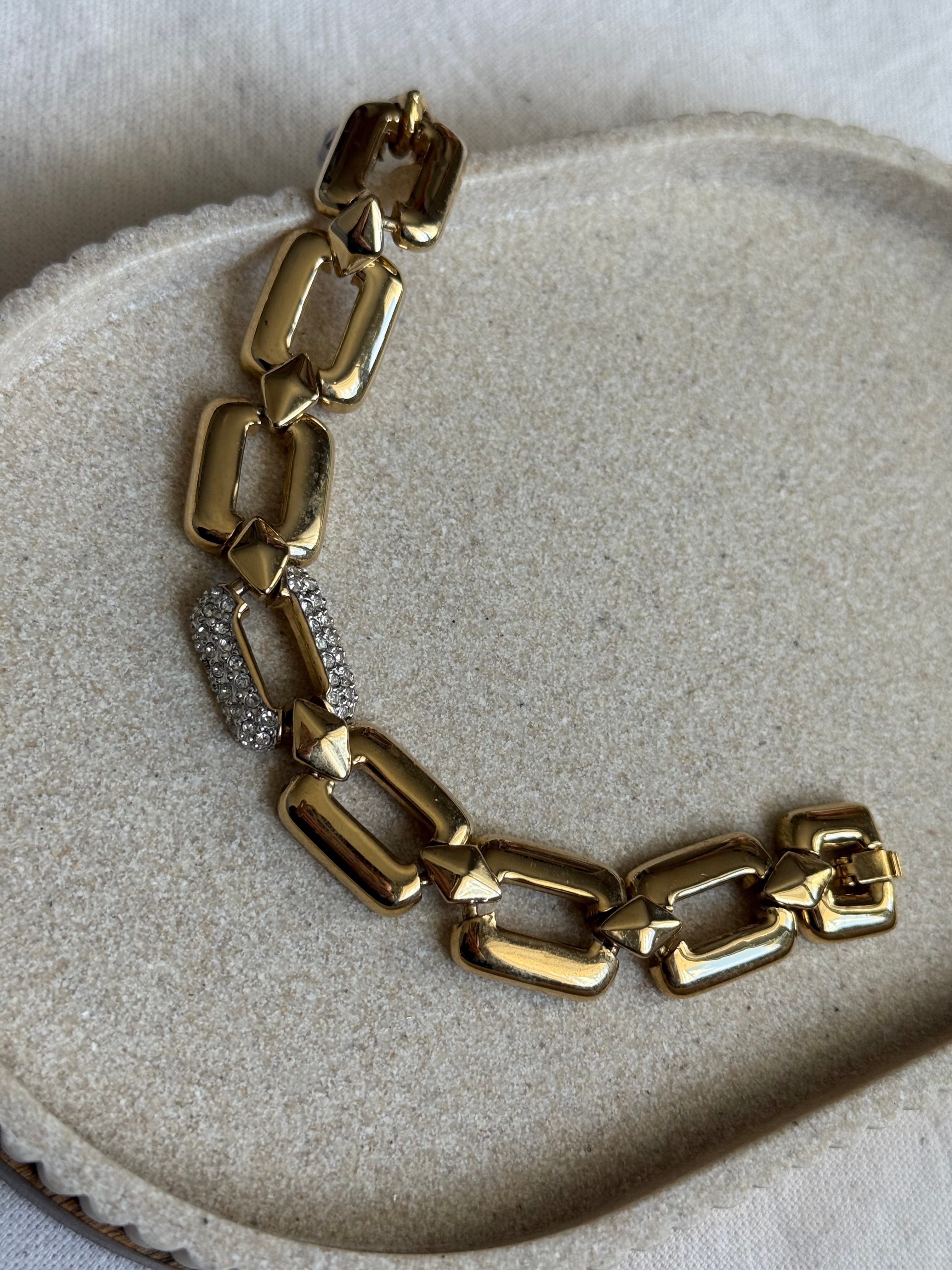 Bracelet vintage - Maillons dorés et strass