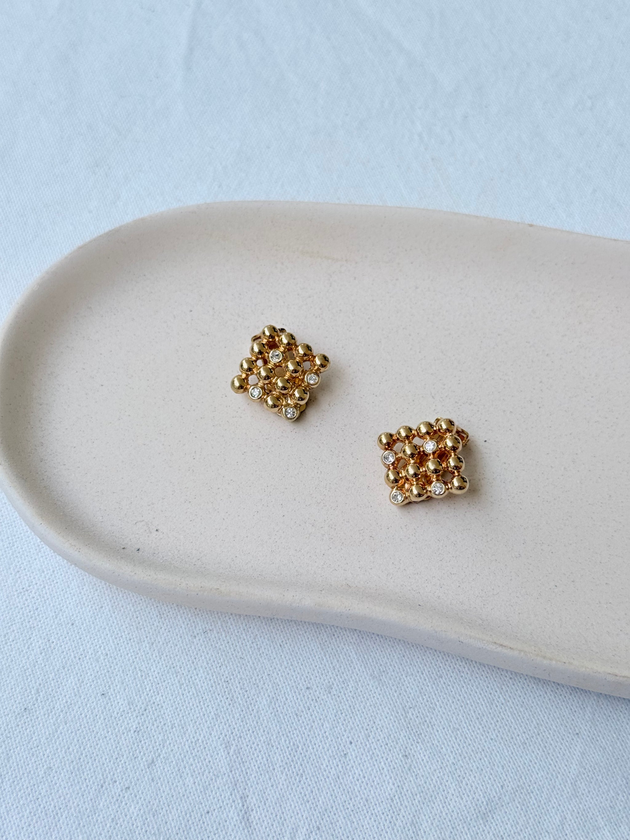 Boucles d’oreilles Christian Dior vintage - Dorées et strass