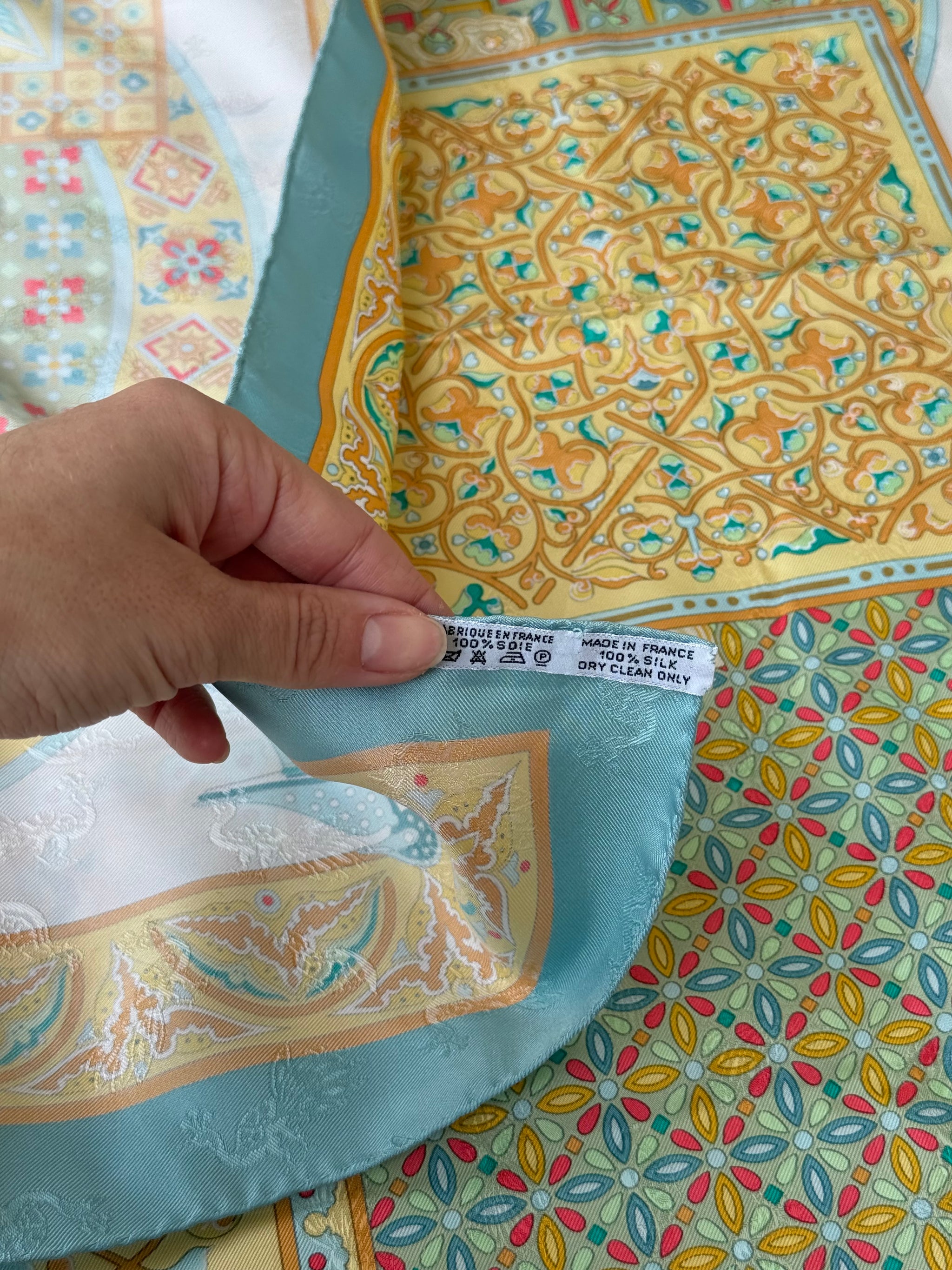 Foulard Hermès – Modèle Ciels Byzantins