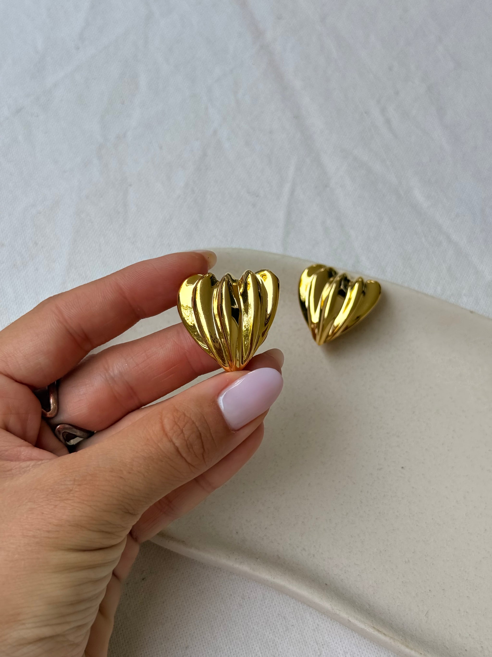 Boucles d’oreilles vintage - Cœurs texturés dorés