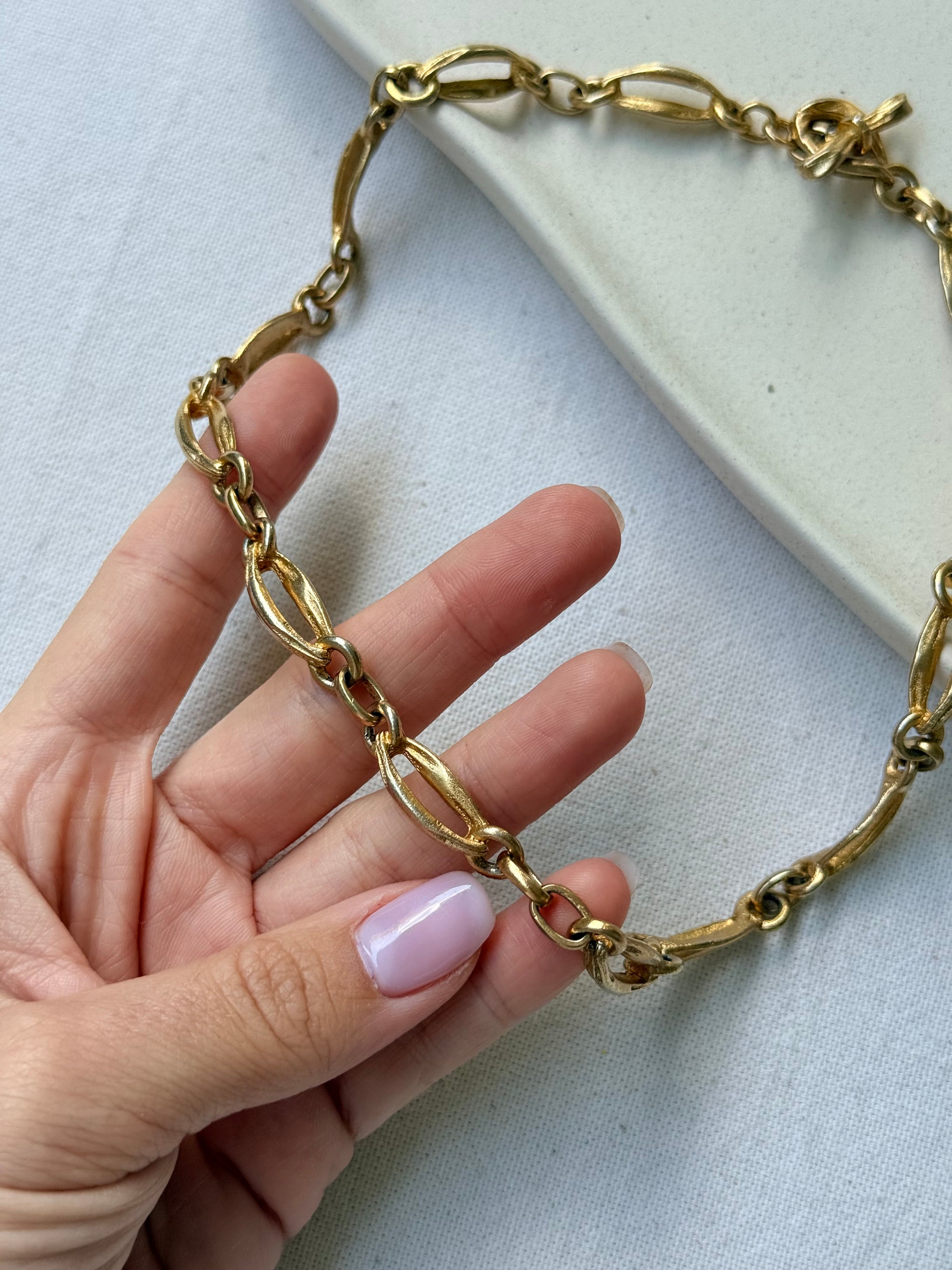 Collier Guy Laroche vintage - Maillons ajourés dorés