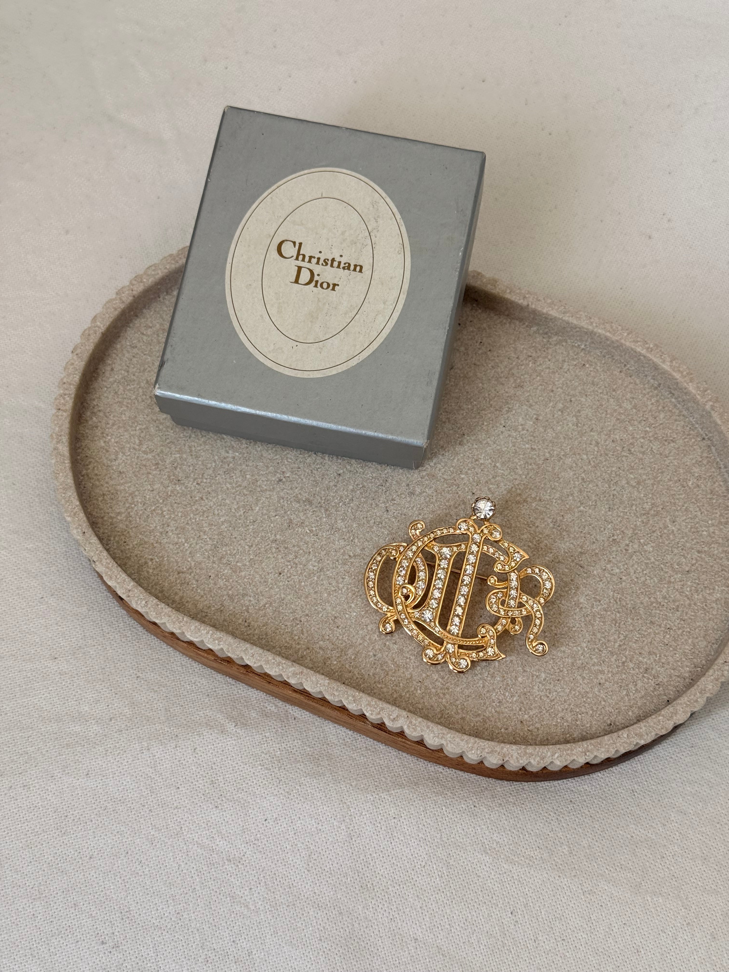 Broche Christian Dior vintage - Monogramme entrelacé orné de strass