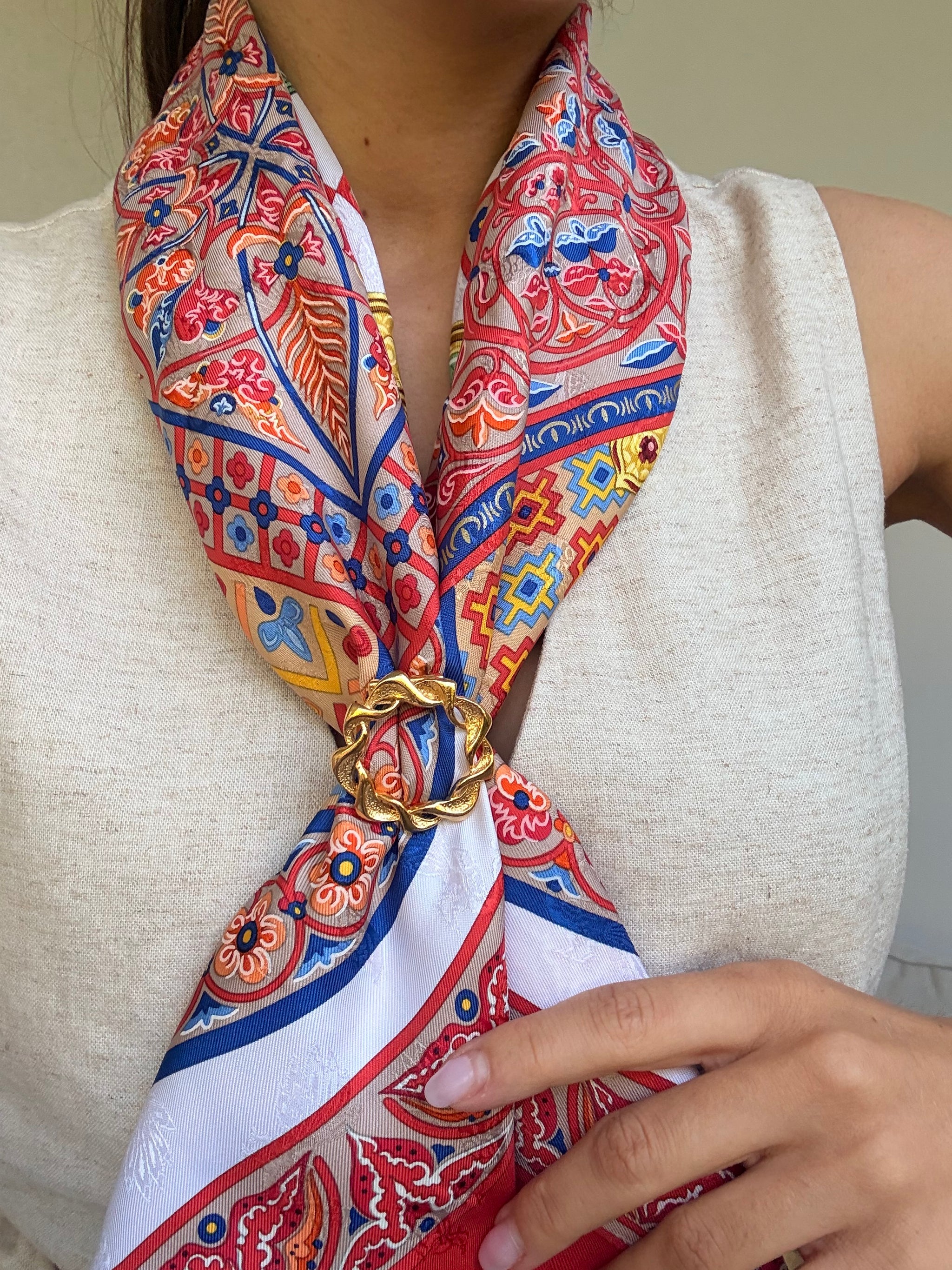 Anneau de foulard vintage - Motif entrelacé doré