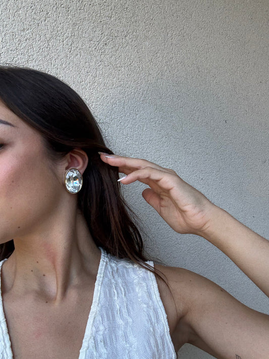 Boucles d’oreilles vintage - Cristaux ovales facettés et monture dorée