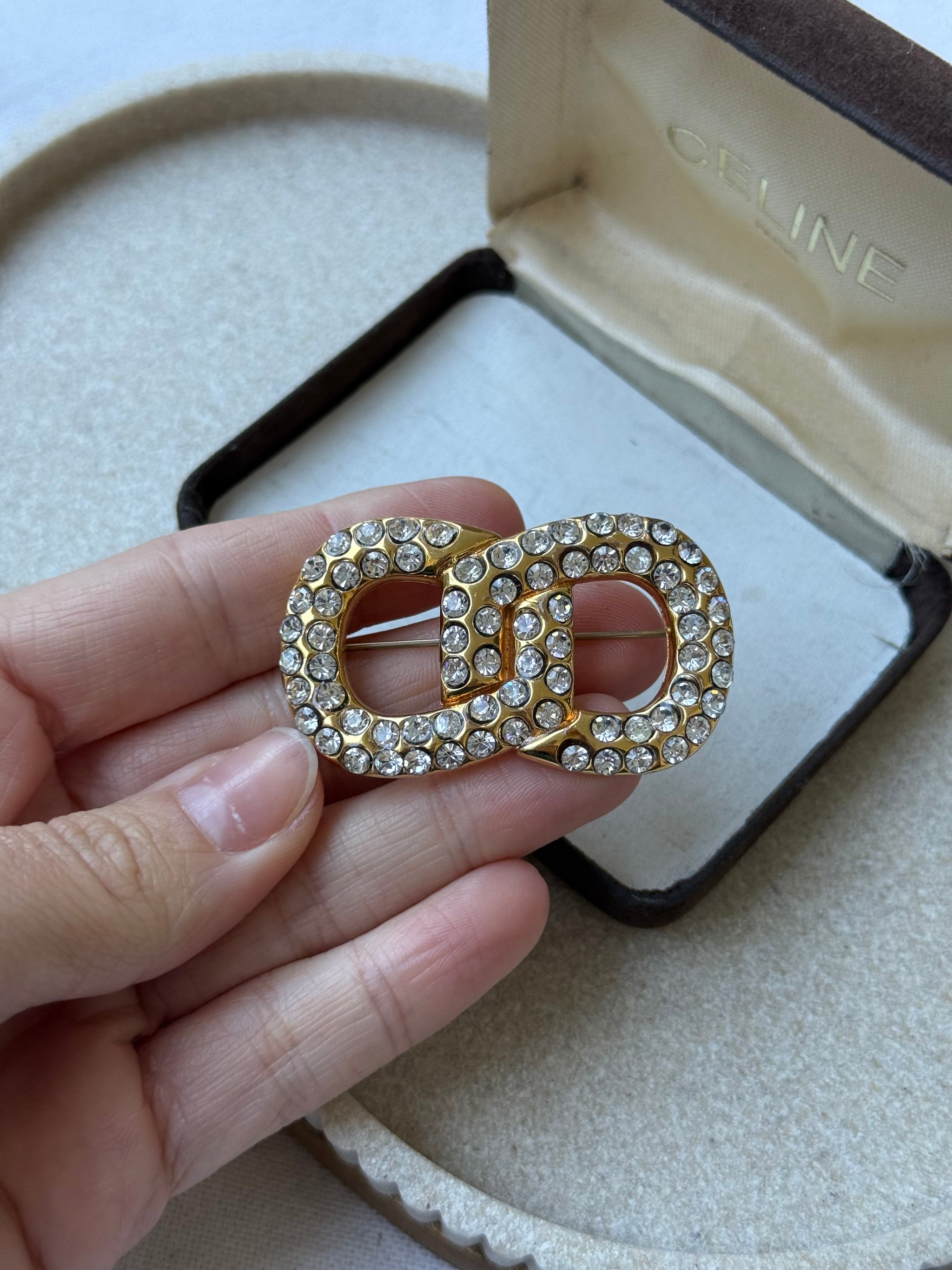 Broche Céline vintage - Maillons pavés de strass
