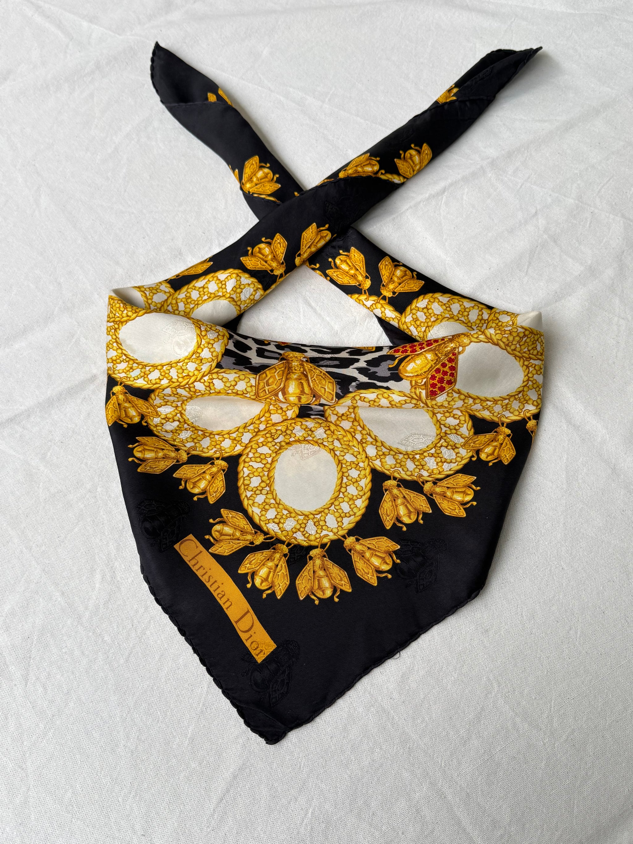 Foulard Christian Dior – Modèle léopard et abeilles