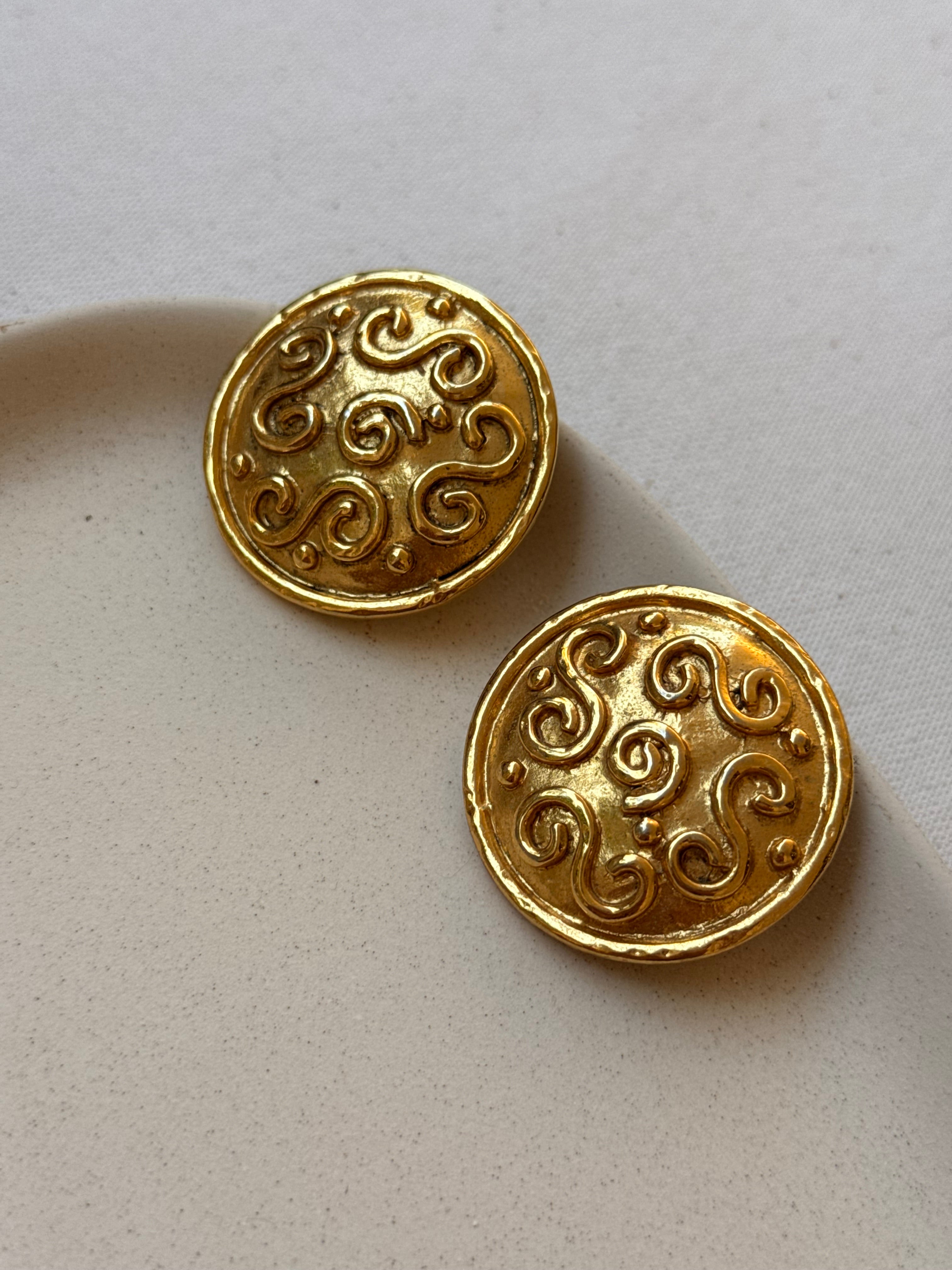 Boucles d’oreilles Édouard Rambaud vintage - Rondes motifs arabesques