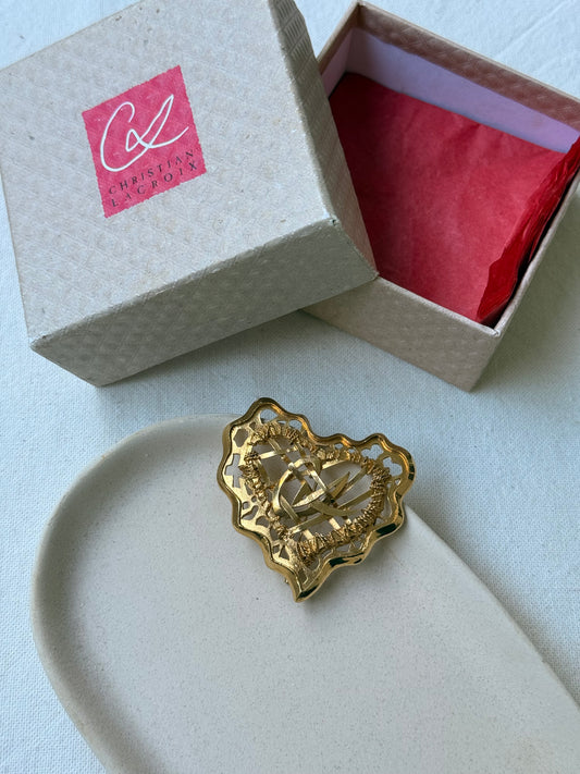 Broche Christian Lacroix vintage - Coeur doré ajouré