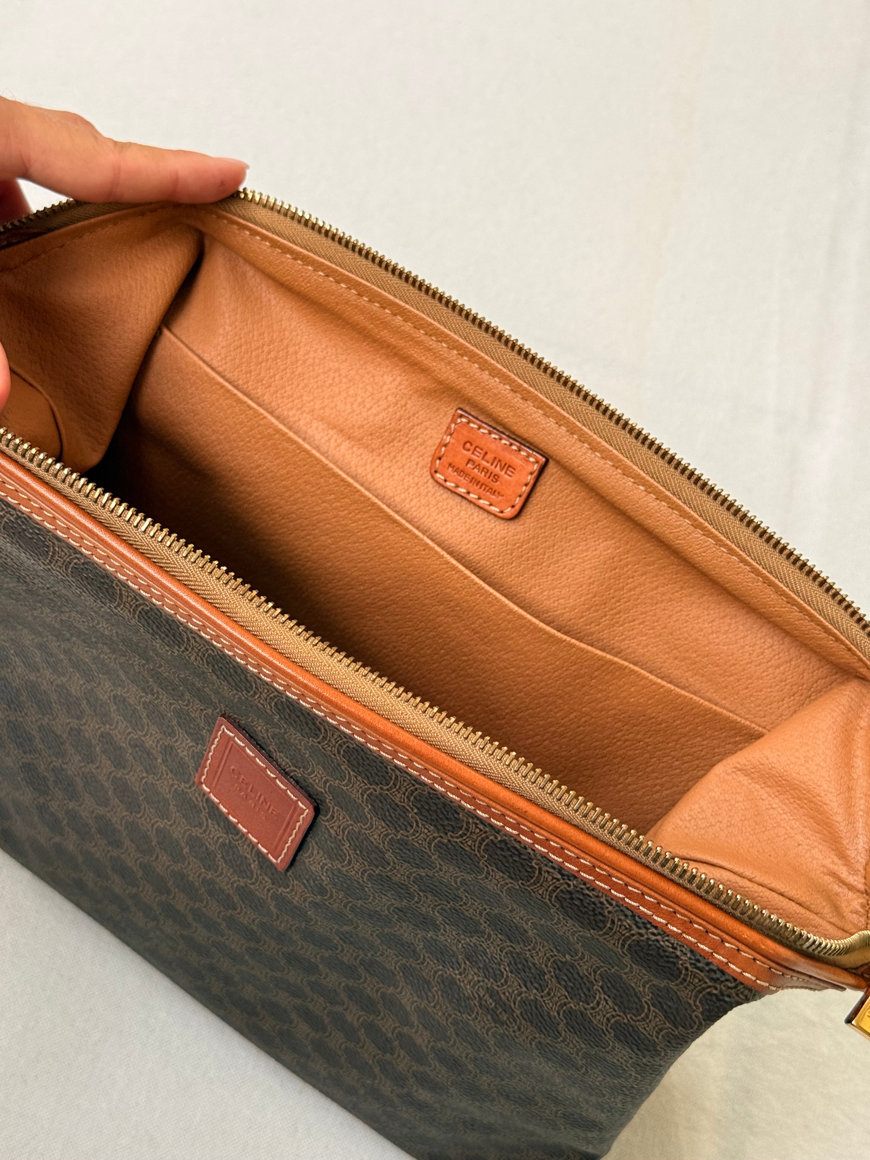 Trousse Céline vintage - Toile triomphe et cuir cognac