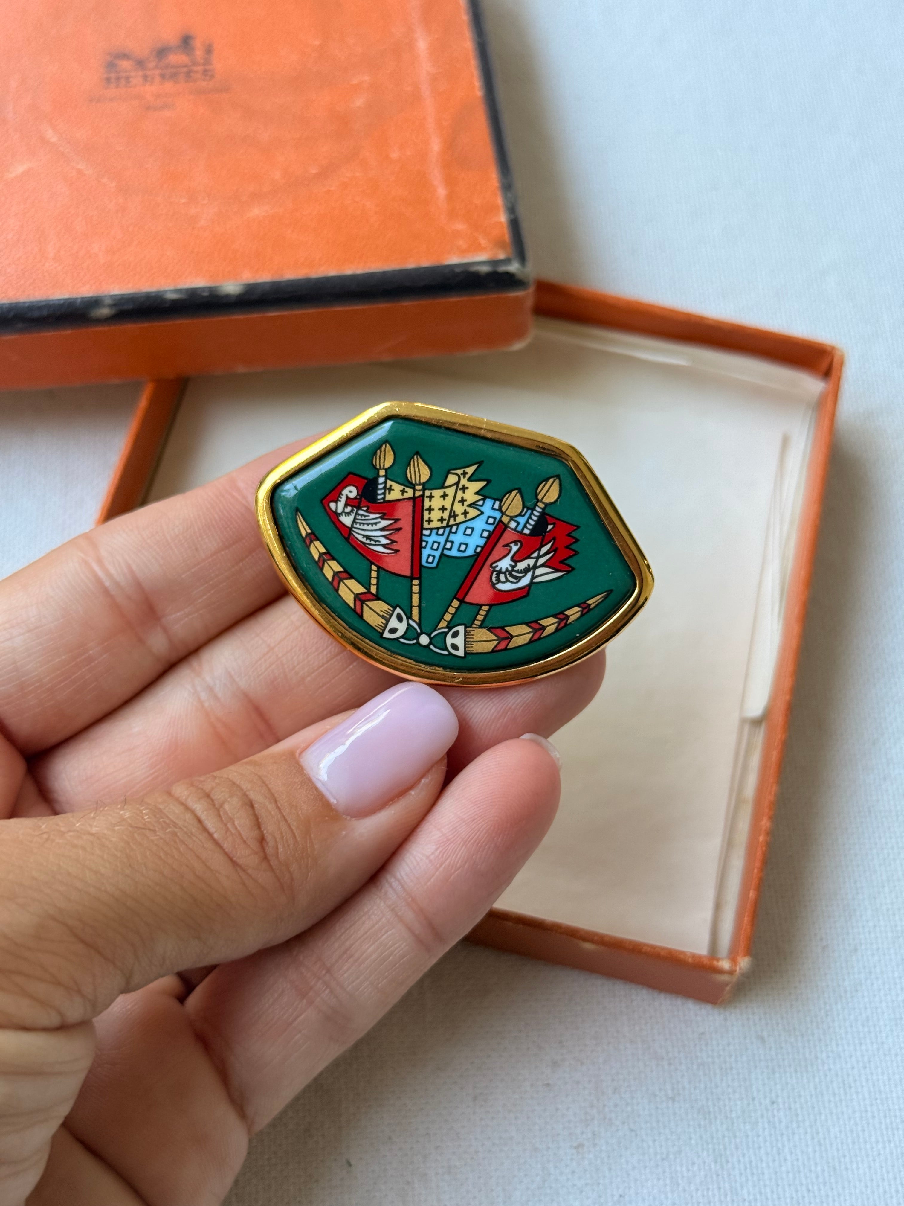 Broche Hermès vintage - Décor émaillé